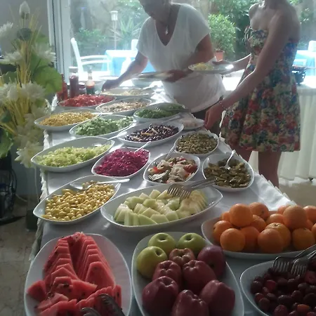 Belle Ocean Aparthotel 4*