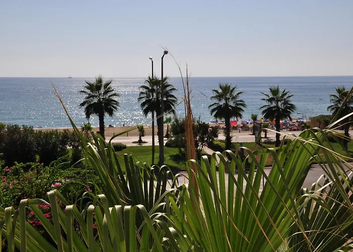 מלון דירות Belle Ocean 4*