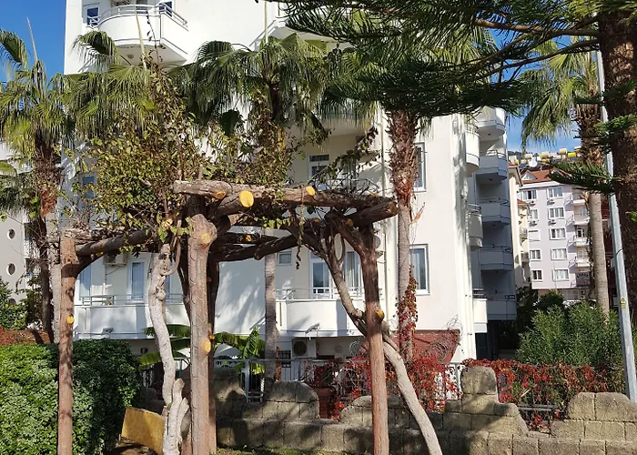 Belle Ocean Aparthotel 4*