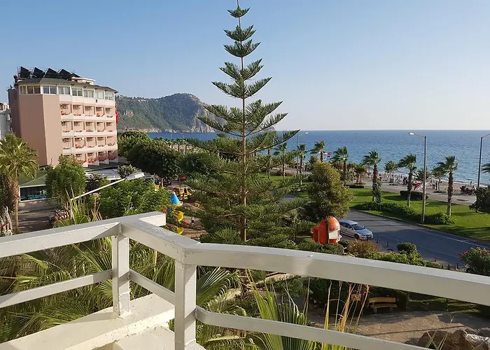 Belle Ocean 4* אלאניה