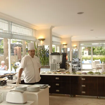 Belle Ocean Ξενοδοχείο με διαμερίσματα 4*